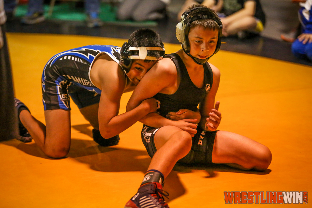 WrestlingWin-1812.jpg