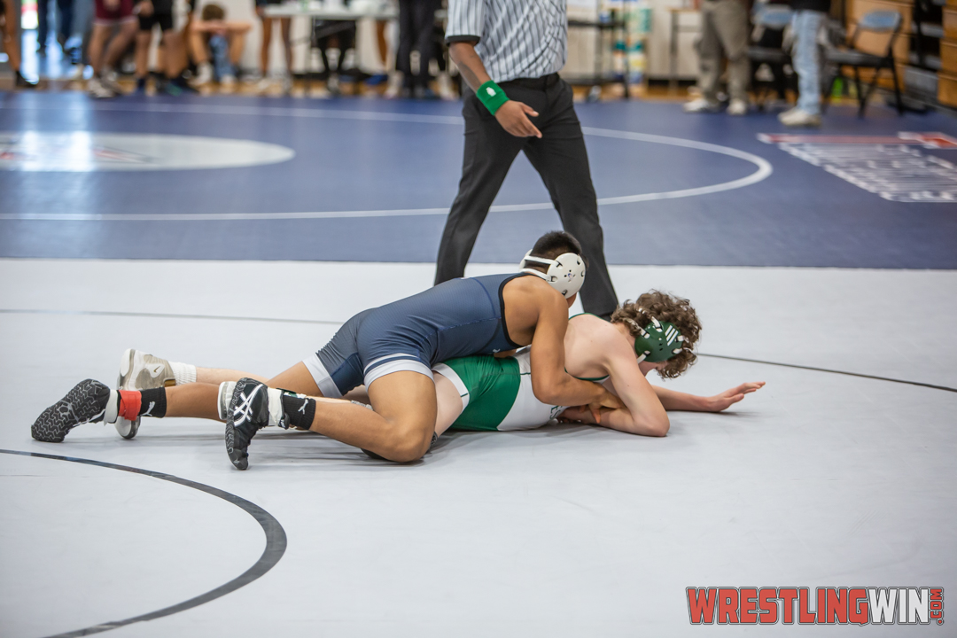 WrestlingWin-1815.jpg