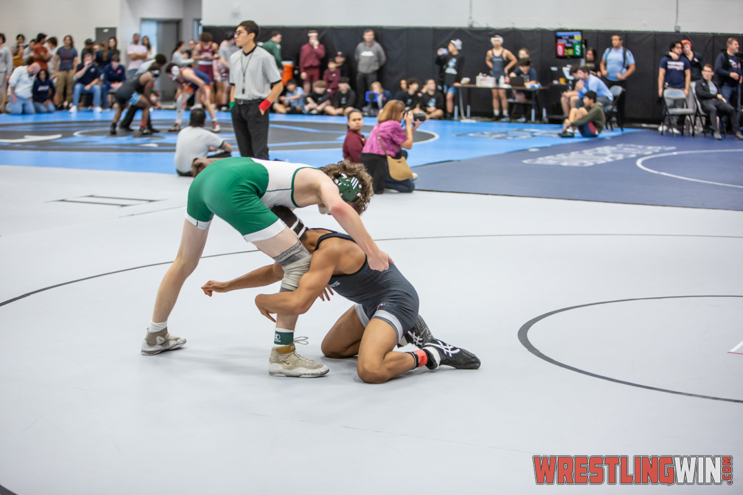 WrestlingWin-1830.jpg