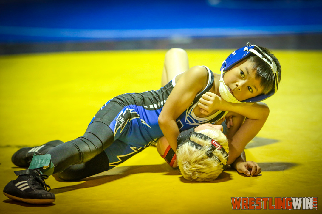 WrestlingWin-1857.jpg