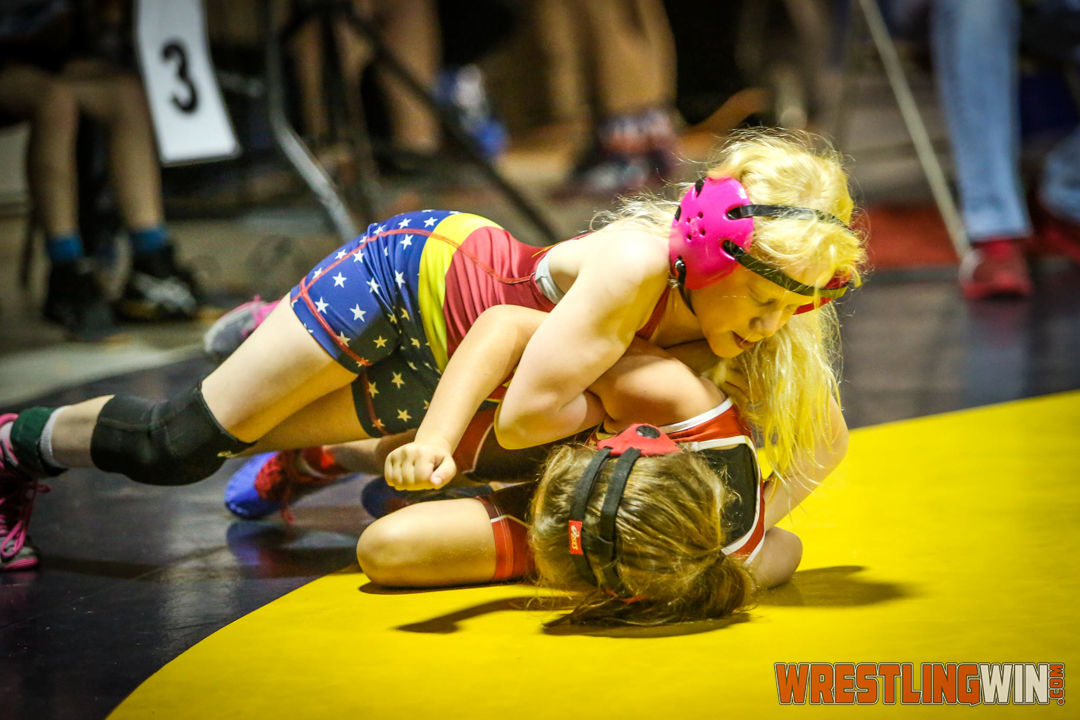 WrestlingWin-1883.jpg