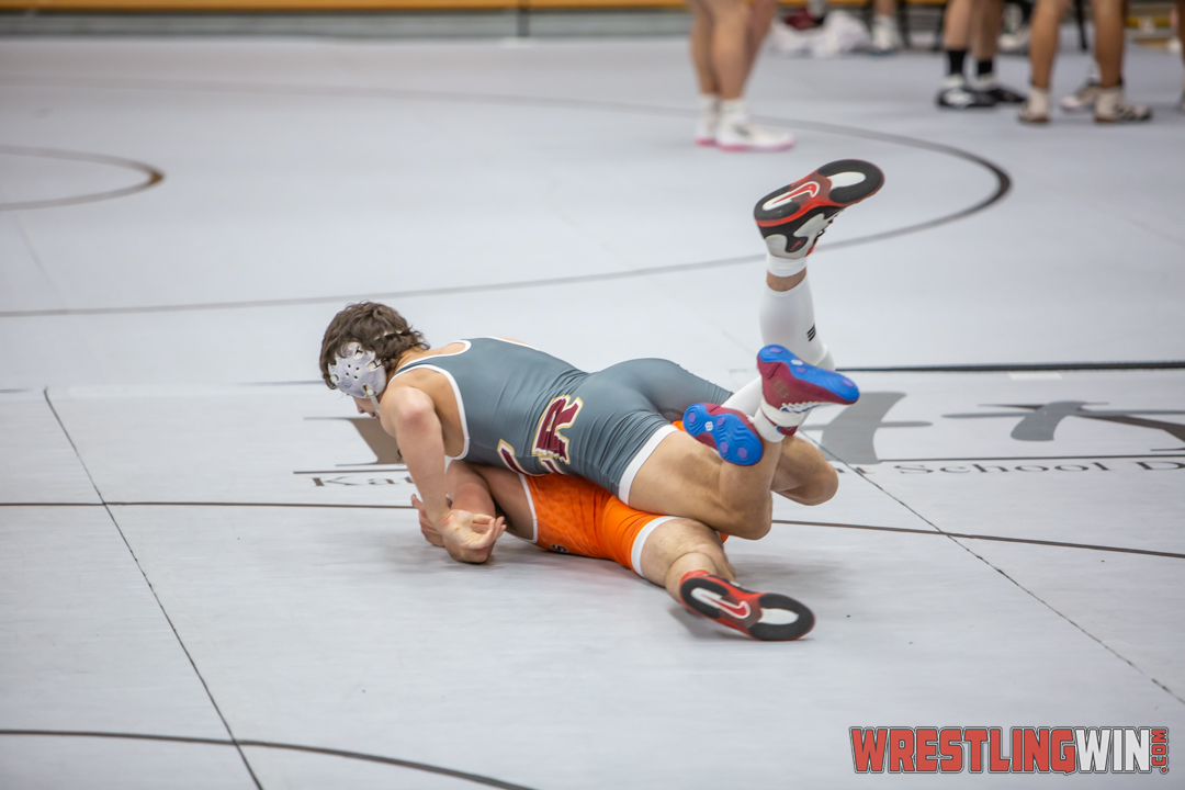 WrestlingWin-2034.jpg