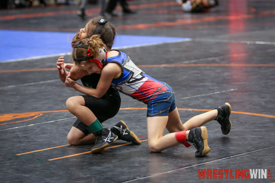 WrestlingWin-3125.jpg