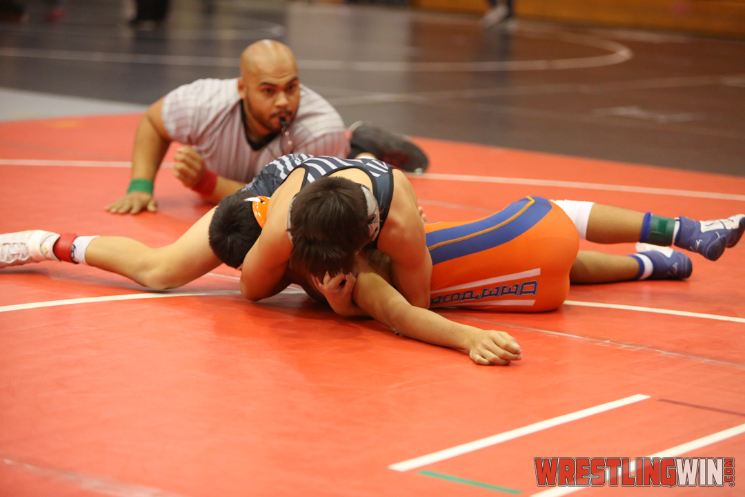 WrestlingWin-3510.jpg