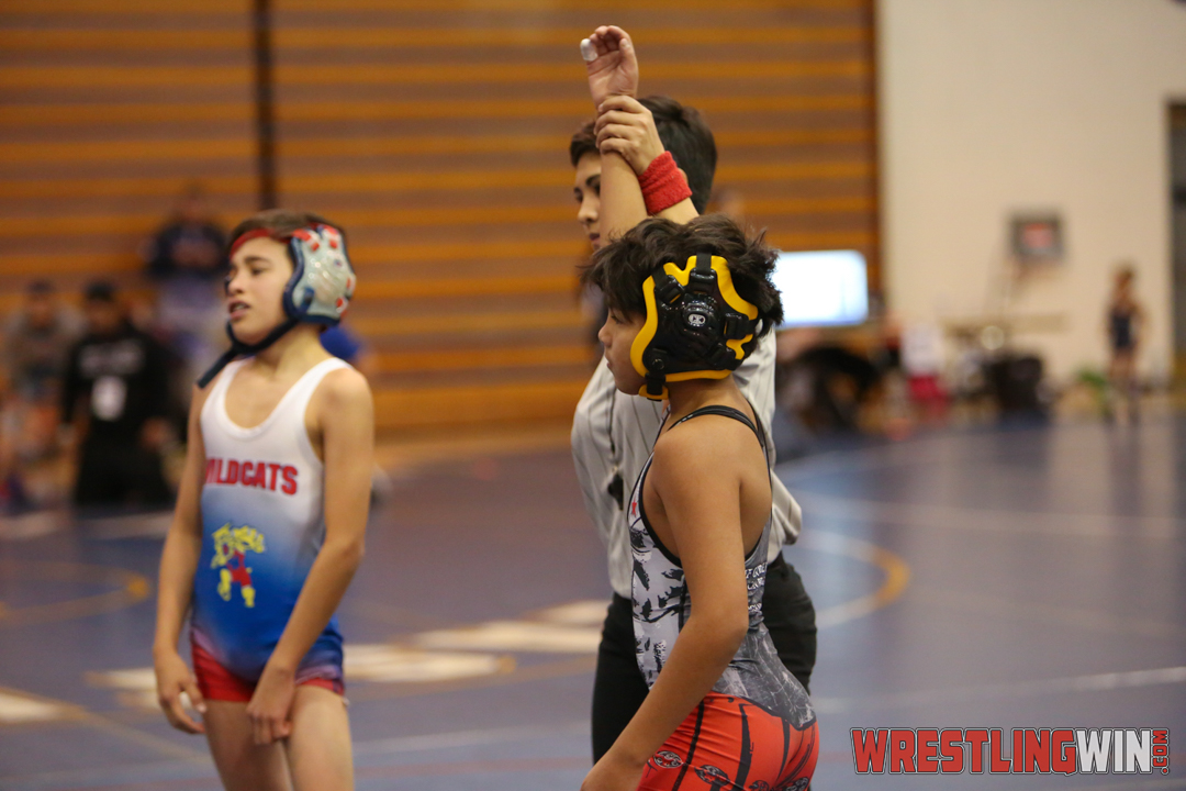 WrestlingWin-3519.jpg