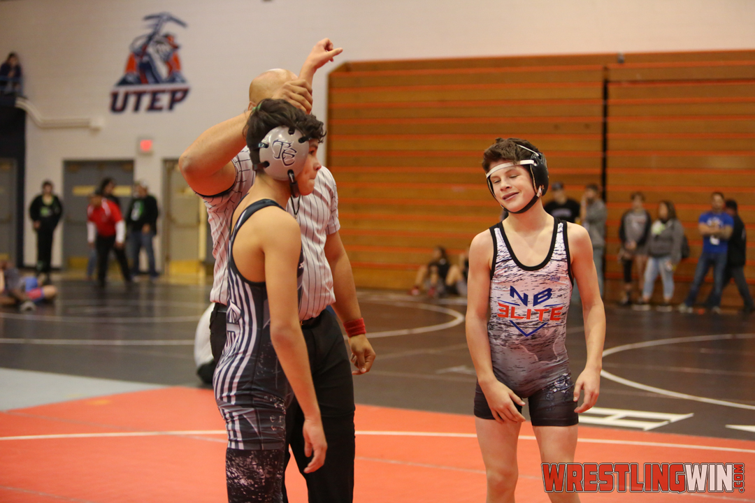 WrestlingWin-3532.jpg